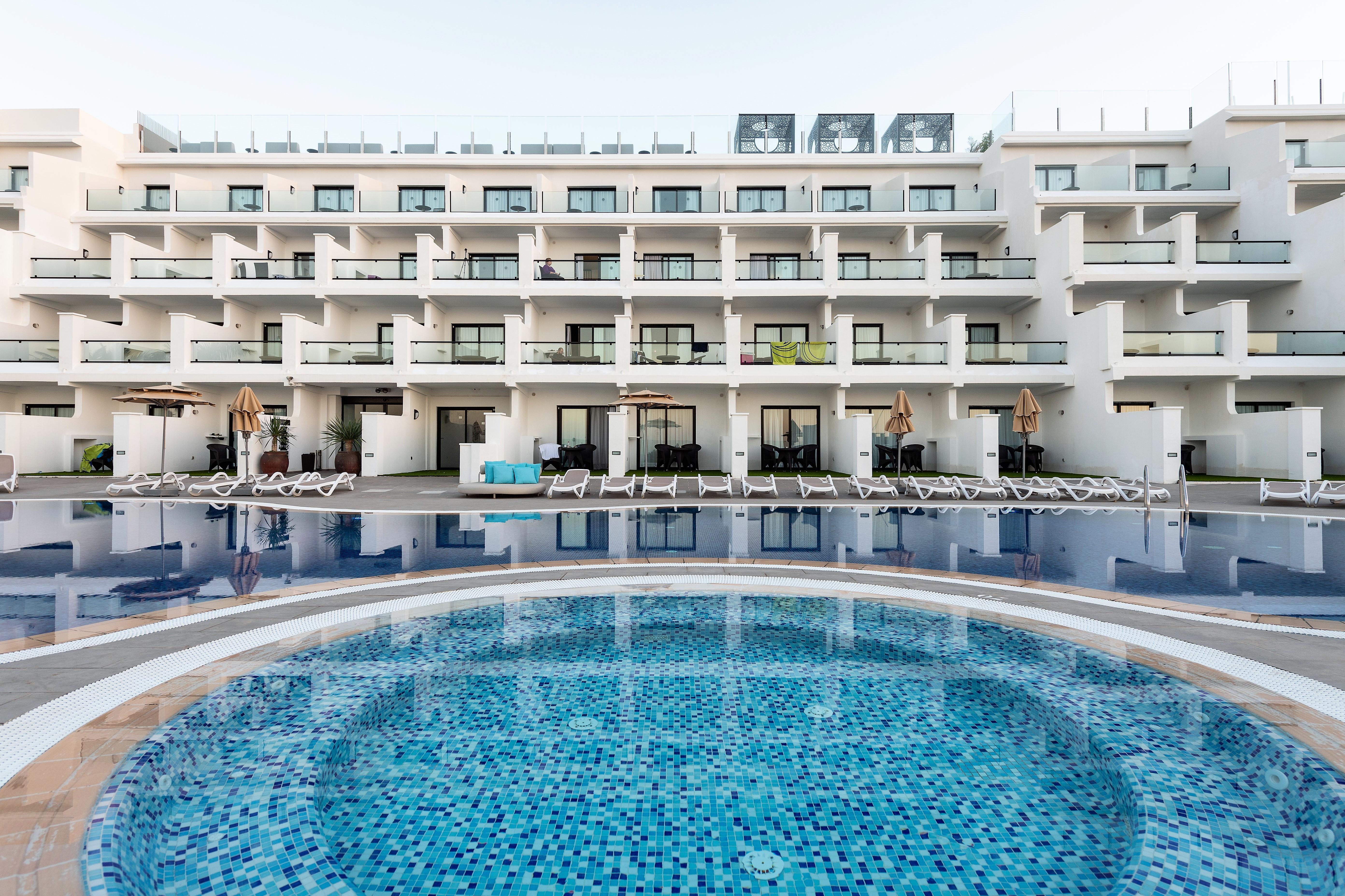 โรคา เนกรา โฮเต็ล แอนด์ สปา Hotel อากาเอเต ภายนอก รูปภาพ